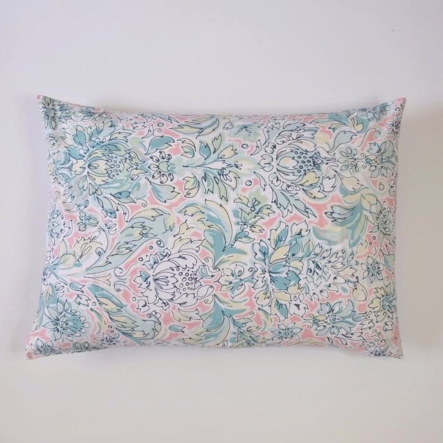 Almofada em estampa paisley