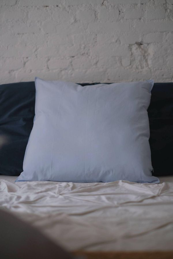 Almofada Azul — 60×60 cm